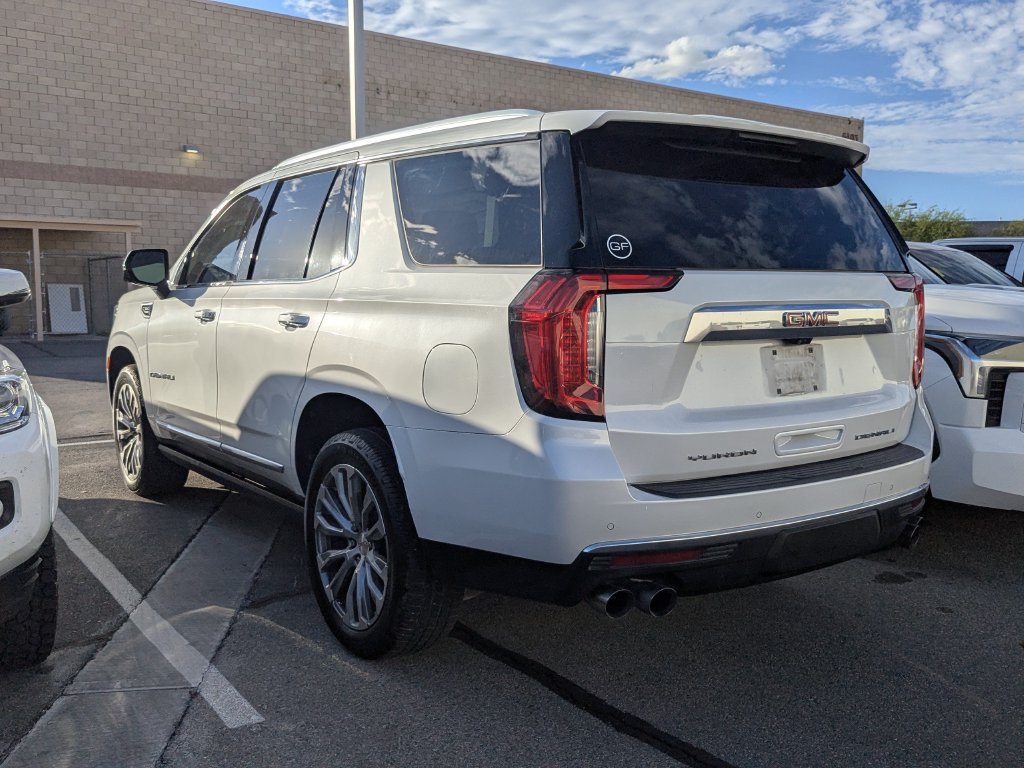 Used 2021 GMC Yukon Denali w/ Denali Premium Package AWD/4WD image 6