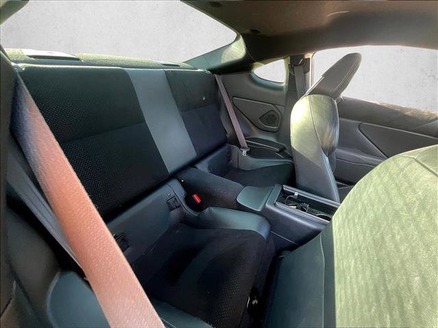 Used 2022 Toyota GR86 Premium w/ ALL Weather Mat Package (TMS) RWD image 24