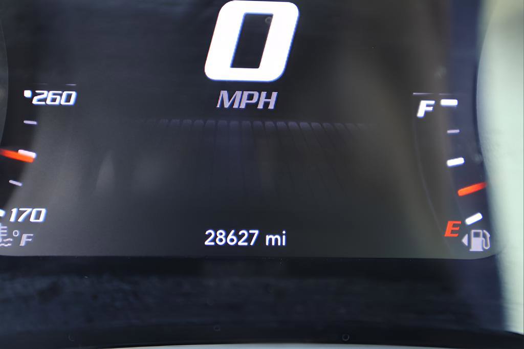 Used 2022 Dodge Challenger R/T Scat Pack RWD image 2