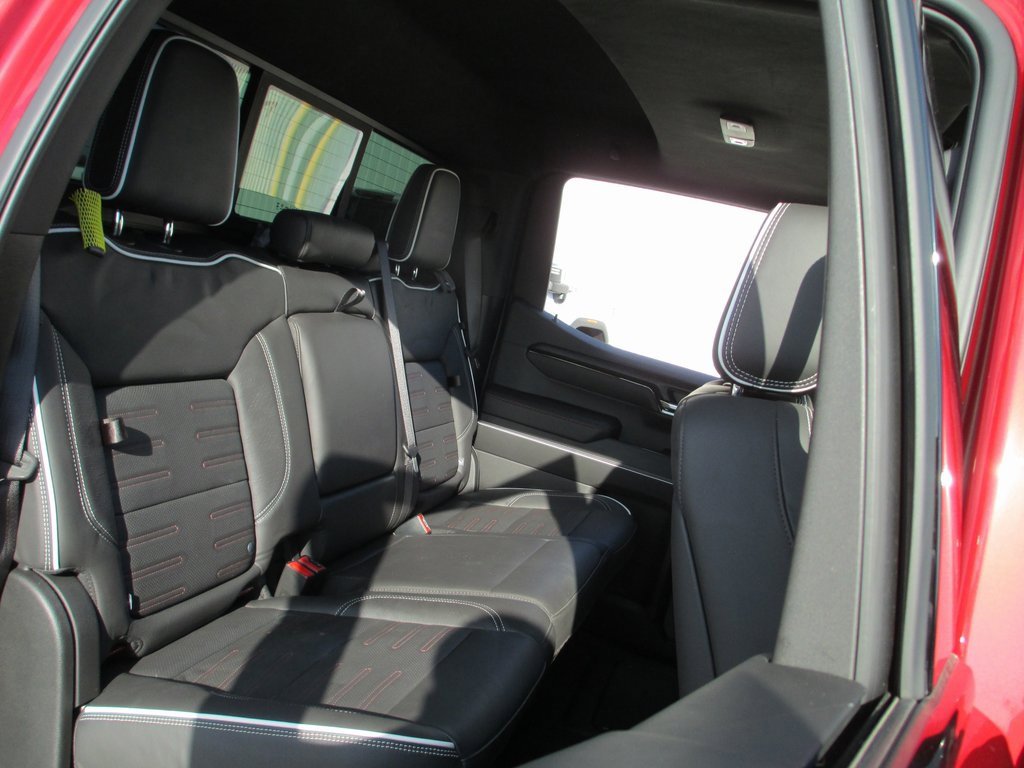 Used 2025 GMC Sierra 1500 AT4X image 25