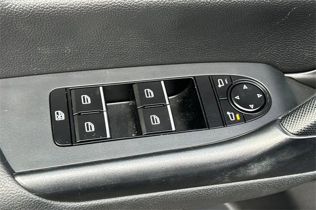 Used 2025 MAZDA CX-50 AWD 2.5 S w/ Preferred Package image 12