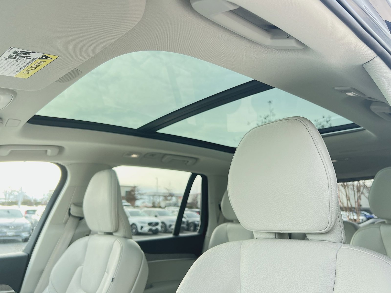 Certified 2023 Volvo XC90 B6 Plus w/ Protection Package Premier image 24