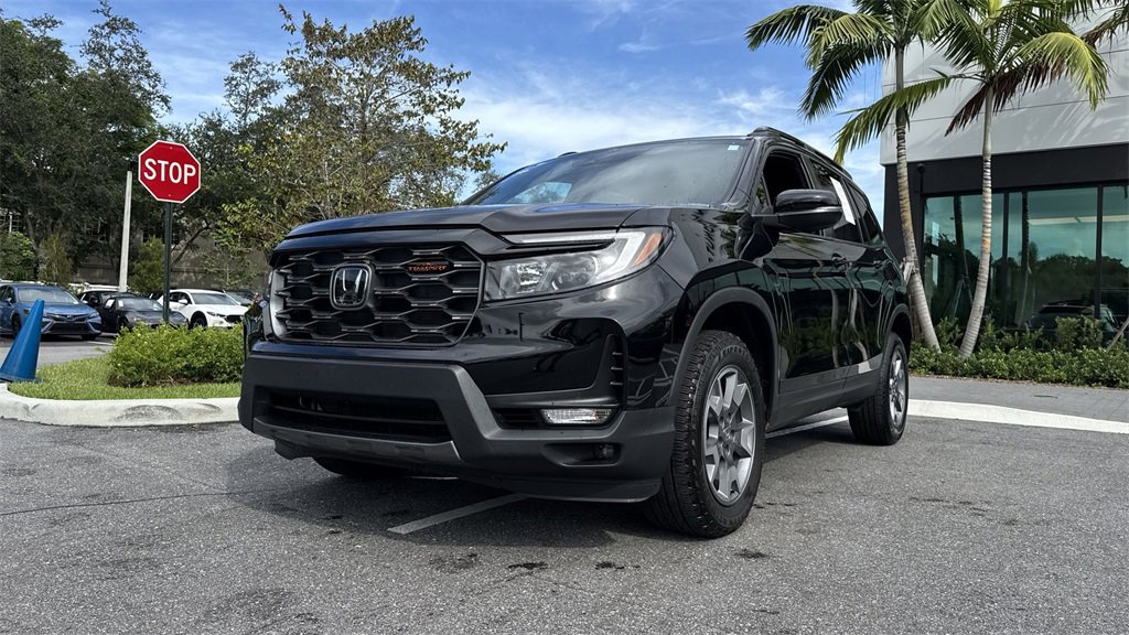 Used 2023 Honda Passport TrailSport image 32