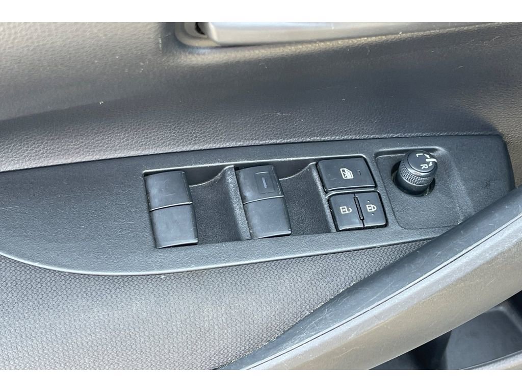 Used 2023 Toyota Corolla LE FWD image 13