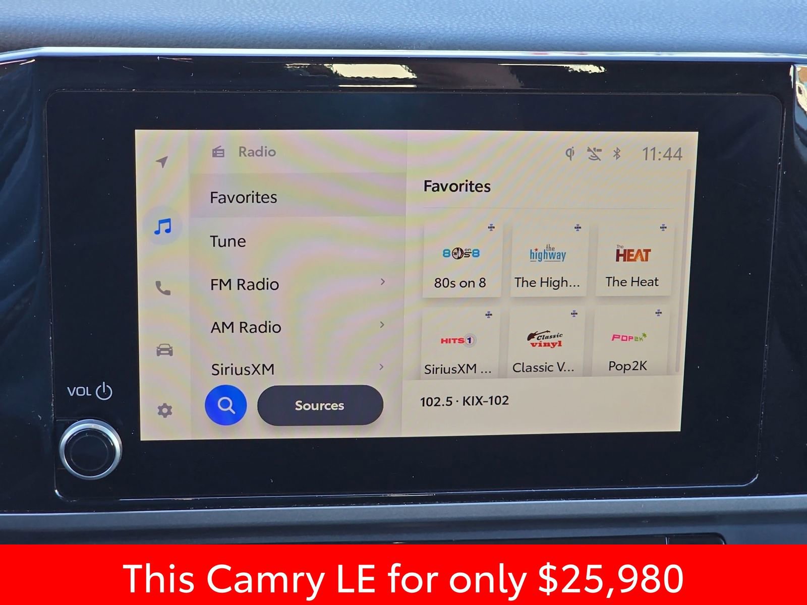 Used 2025 Toyota Camry LE image 26