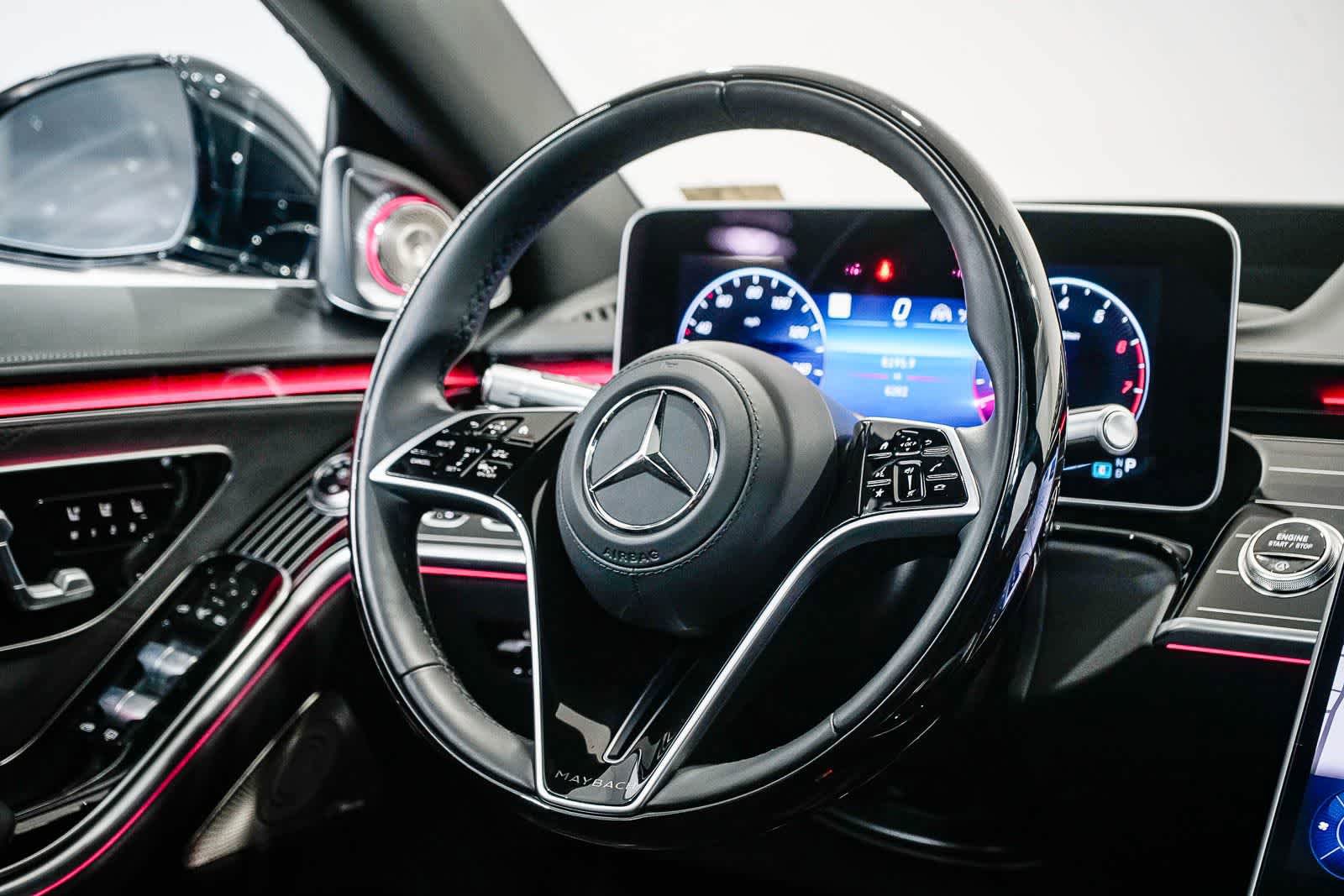 Certified 2025 Mercedes-Benz Maybach S 680 4MATIC image 15