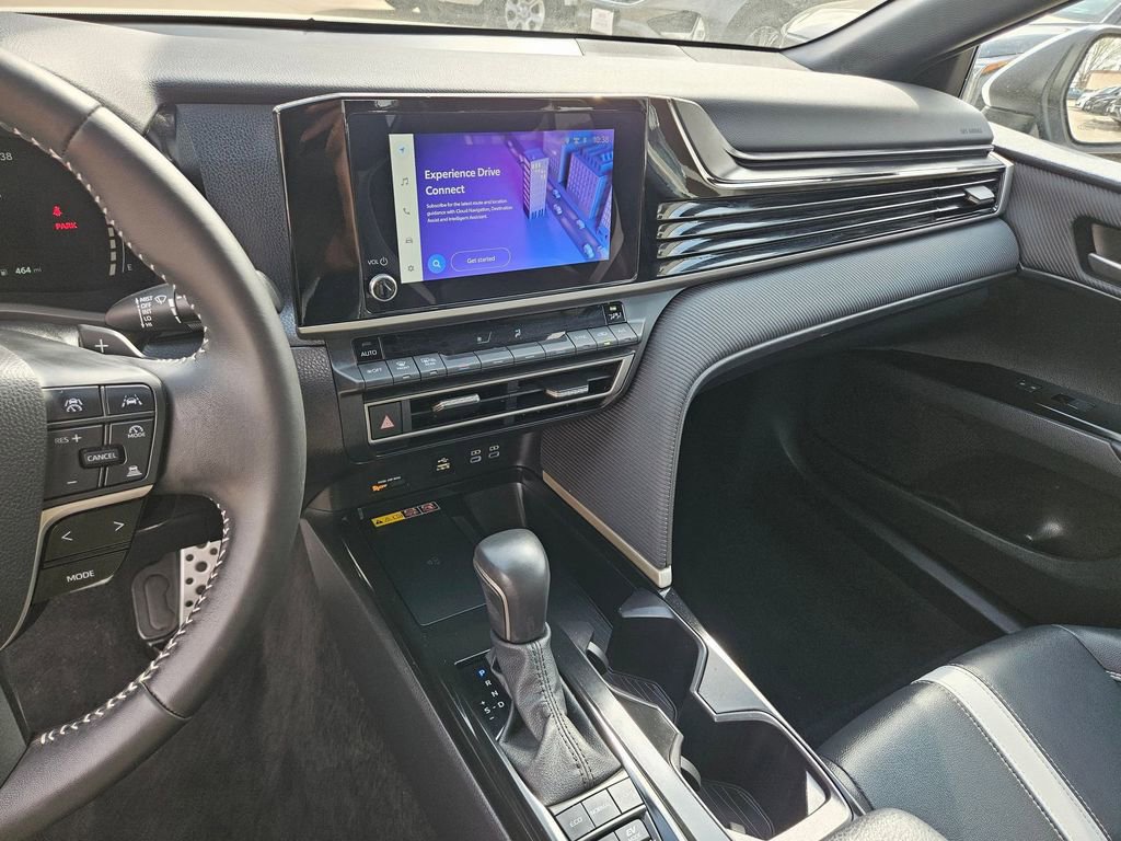 Used 2025 Toyota Camry SE image 20
