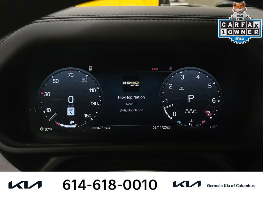 Used 2025 Land Rover Defender 110 X-Dynamic SE image 23