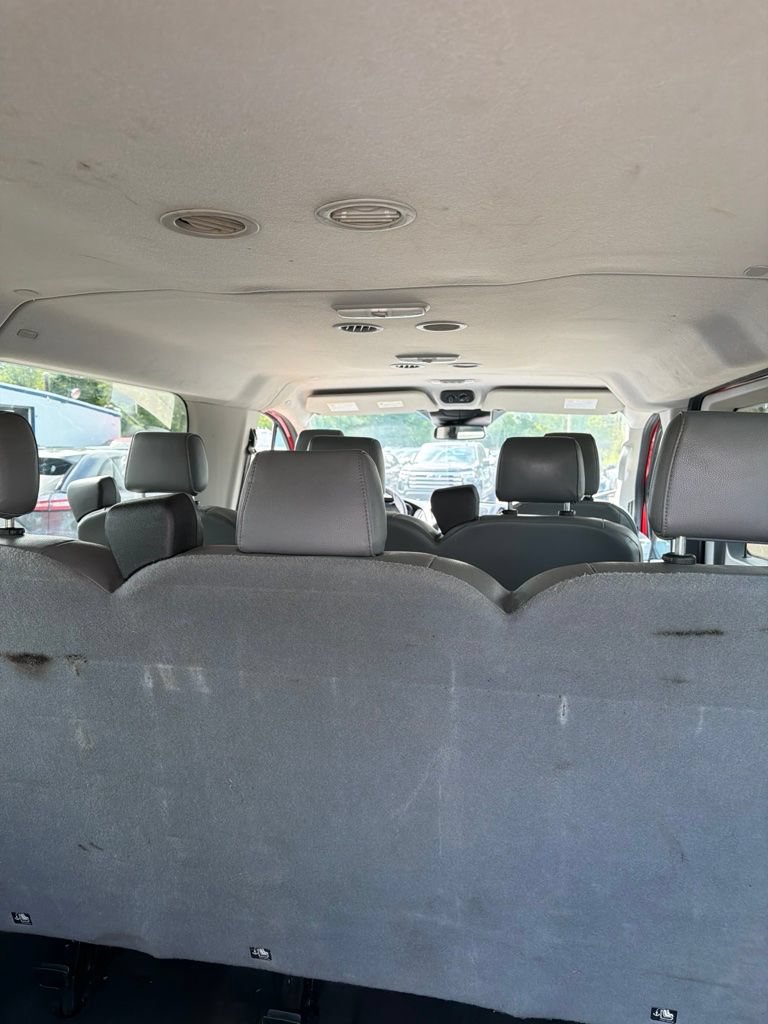 Used 2019 Ford Transit 150 XL RWD image 9