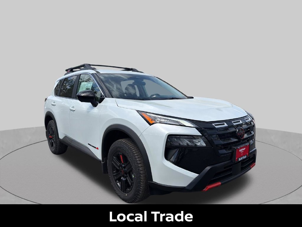 Certified 2026 Nissan Rogue SV AWD/4WD image 9