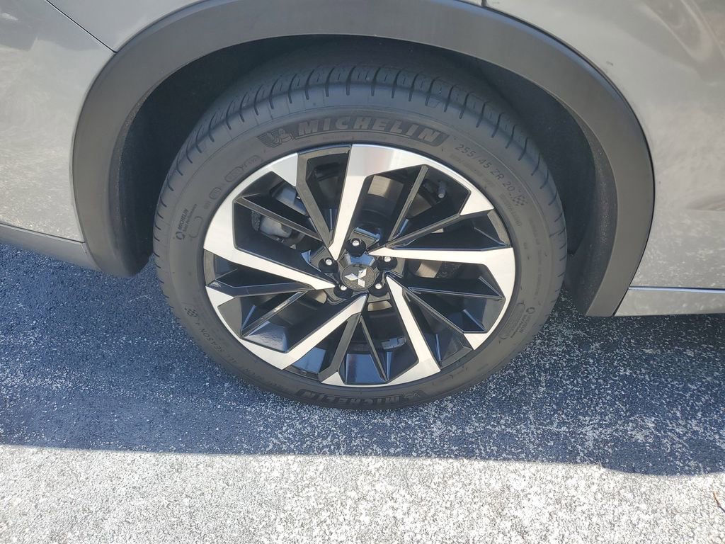 Used 2022 Mitsubishi Outlander SEL image 7