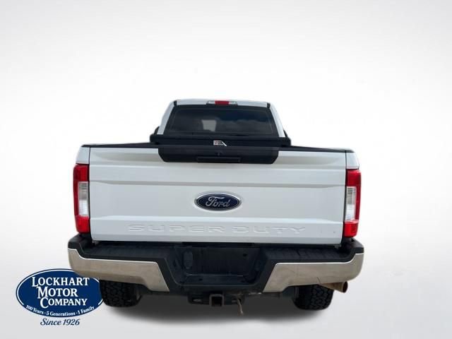 Used 2018 Ford F250 XL w/ Power Equipment Group AWD/4WD image 6