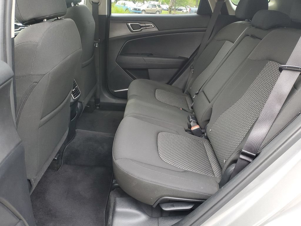 Used 2024 Kia Sportage LX FWD image 10
