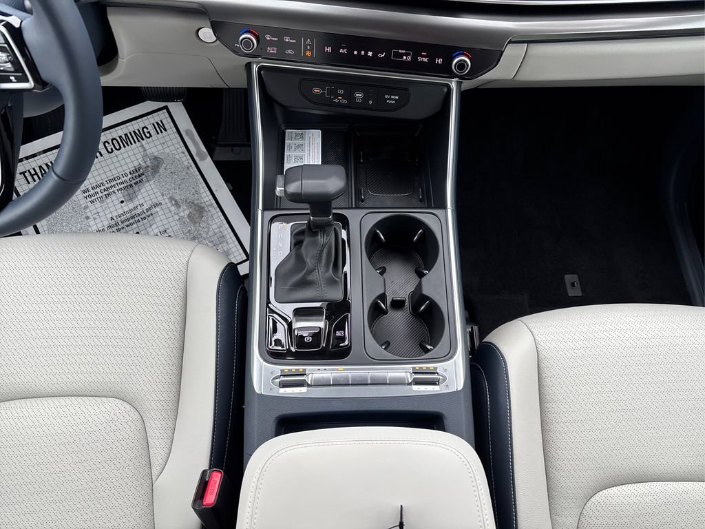 New 2025 Kia Carnival SX Prestige image 13