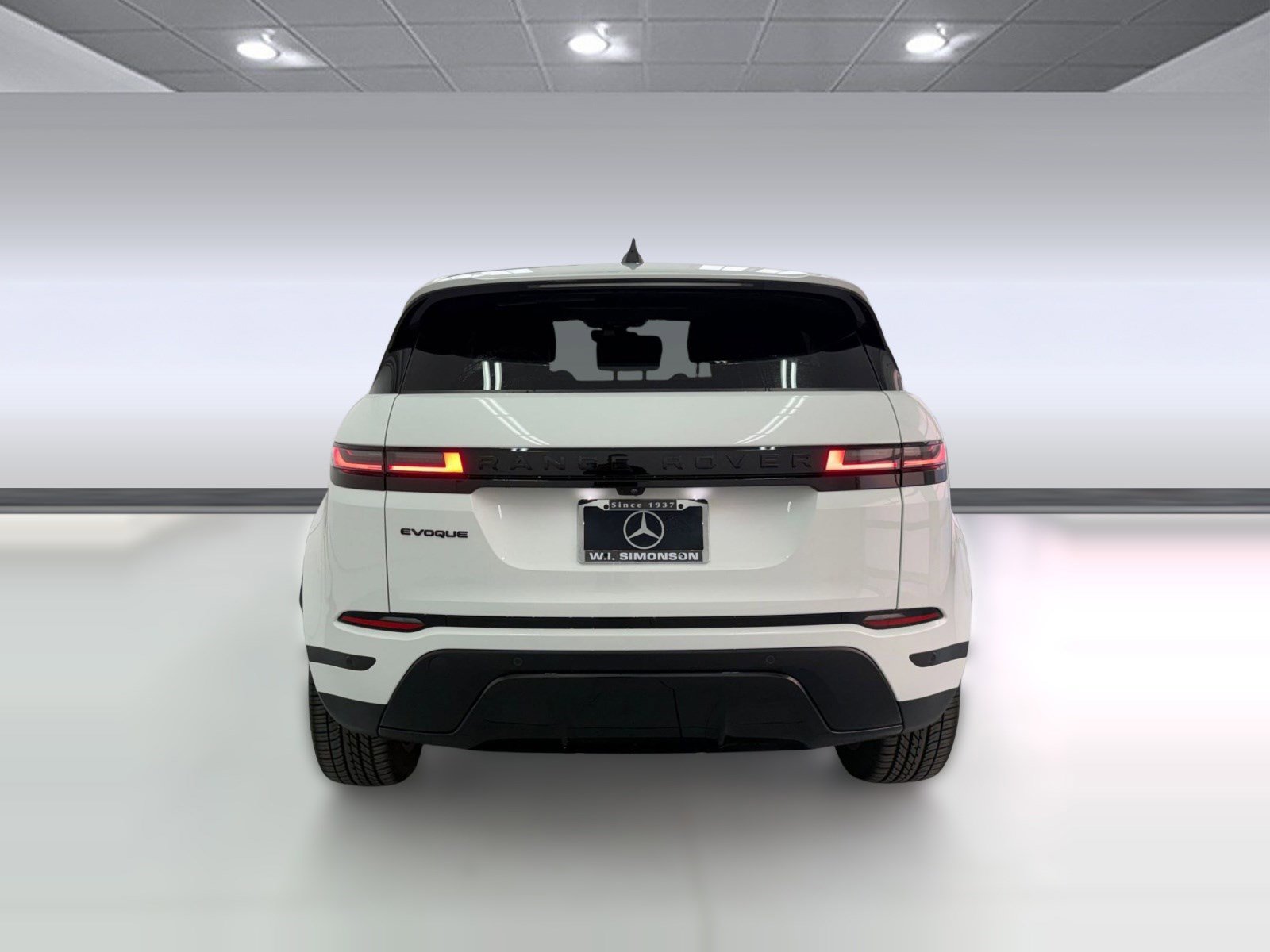 Used 2024 Land Rover Range Rover Evoque S image 9