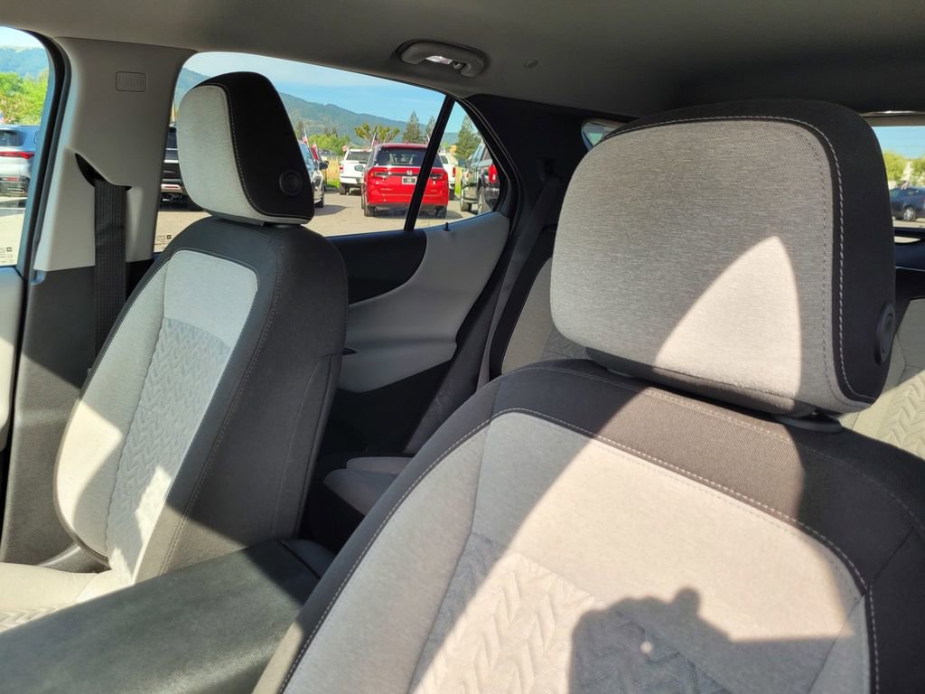 Used 2024 Chevrolet Equinox LT image 16