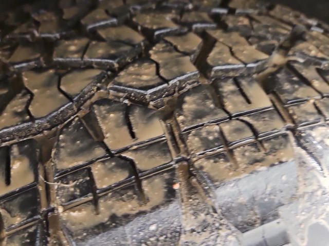 Used 2003 GMC Yukon XL Denali image 26