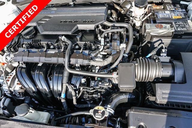 Certified 2023 Hyundai Elantra Limited image 12