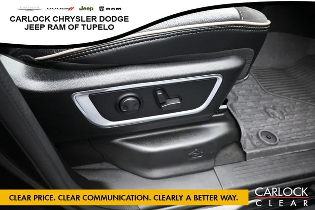 Used 2023 RAM 1500 Laramie AWD/4WD image 39
