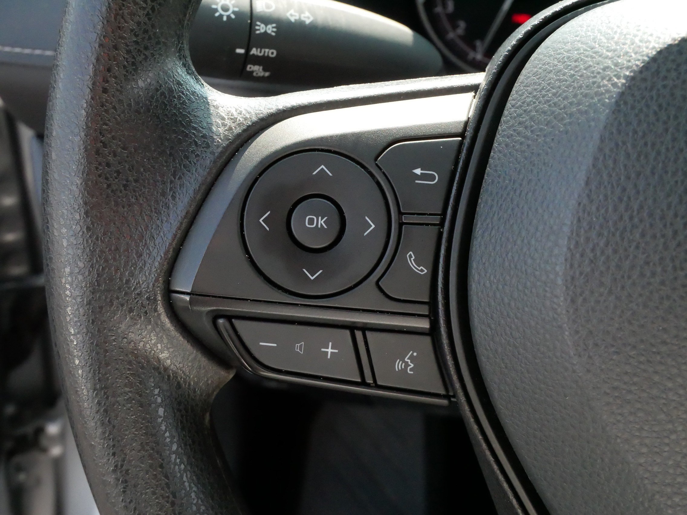 Certified 2025 Toyota RAV4 XLE AWD/4WD image 26