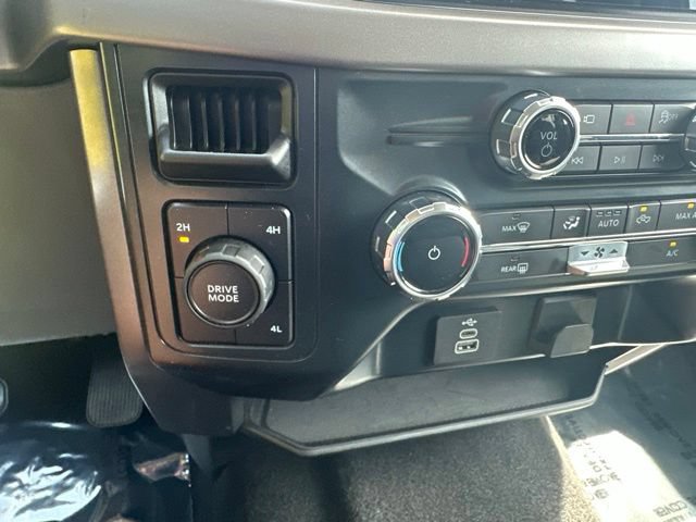 Used 2025 Ford F150 XLT w/ Equipment Group 301A Standard AWD/4WD image 36