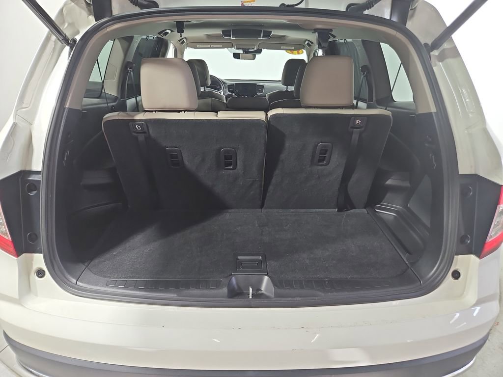 Used 2019 Honda Pilot Touring image 22