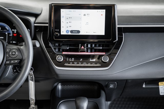 New 2026 Toyota Corolla LE FWD image 18
