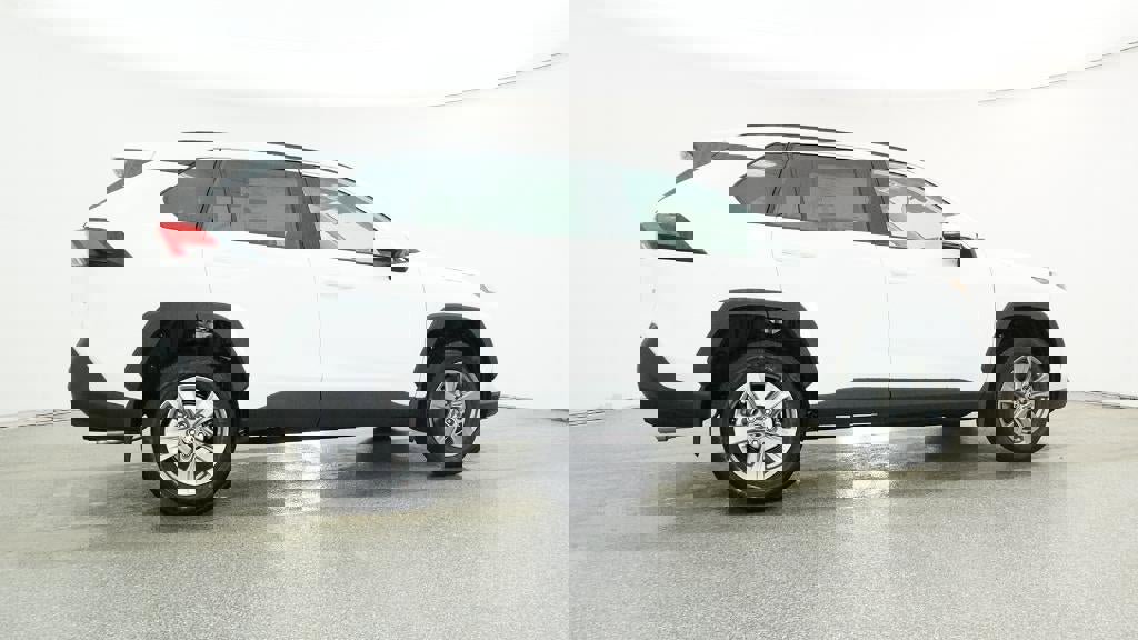 New 2025 Toyota RAV4 XLE image 27