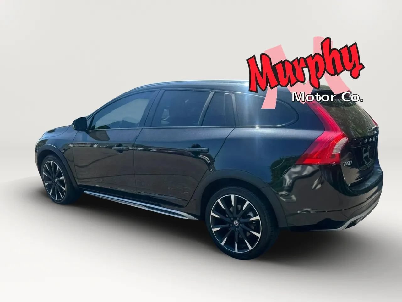 Used 2017 Volvo V60 T5 Cross Country Platinum AWD/4WD image 4