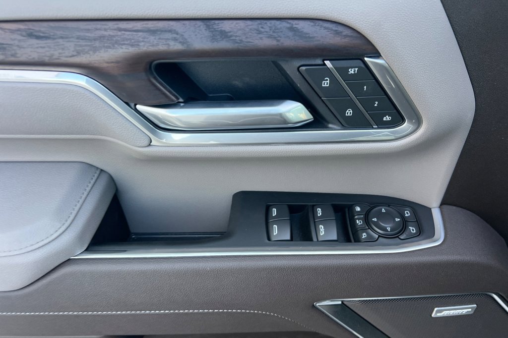 Used 2026 GMC Sierra 3500 SLT w/ SLT Premium Package image 8