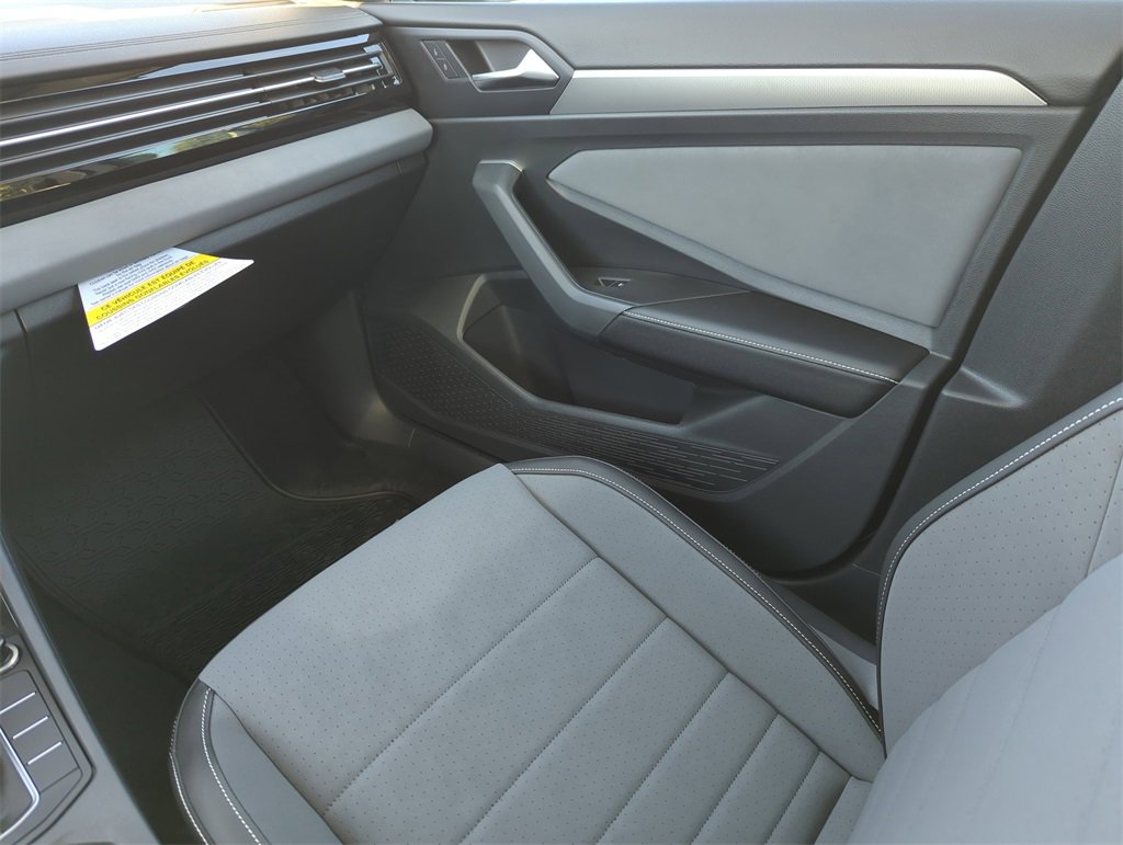 New 2026 Volkswagen Jetta SE image 23