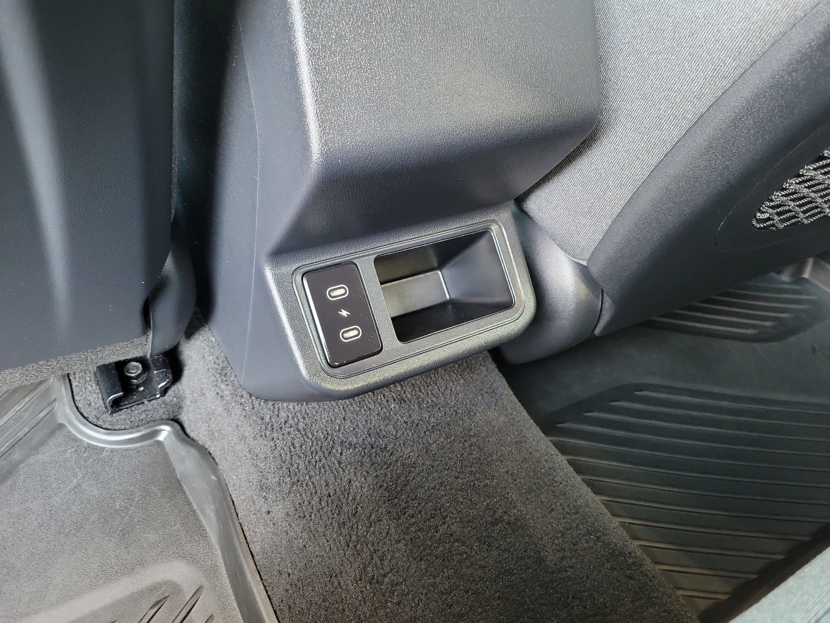 Certified 2025 Kia K4 EX FWD image 12