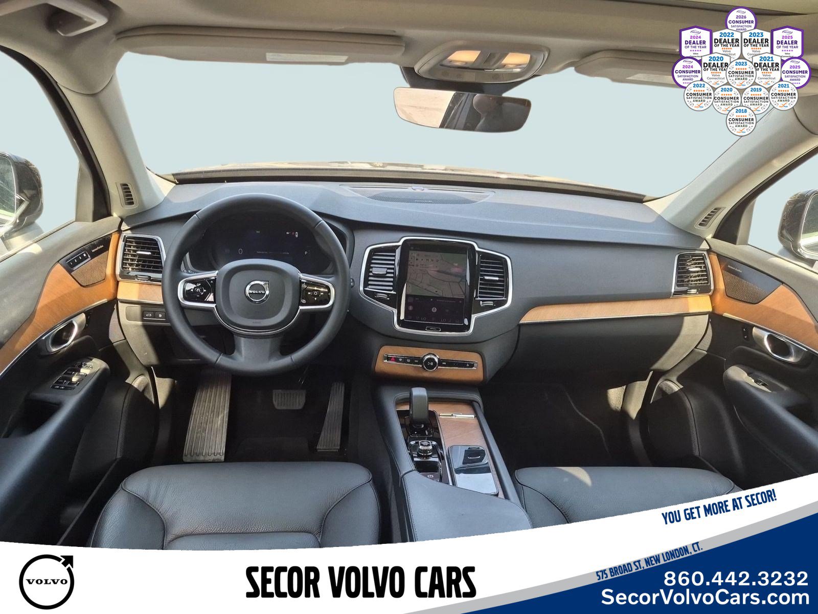 Certified 2024 Volvo XC90 T8 Plus w/ Protection Package Premier AWD/4WD image 20