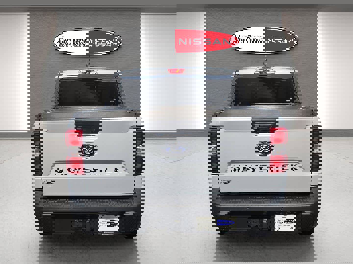 Used 2025 Ford Maverick Lariat w/ 4K Tow Package image 7