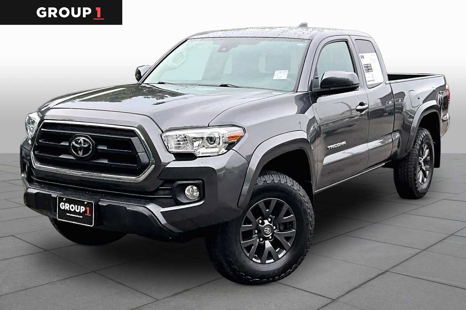 Certified 2022 Toyota Tacoma SR5 w/ SR5 Appearance Package (SM) AWD/4WD video 1