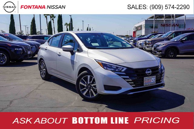 New 2025 Nissan Versa SV