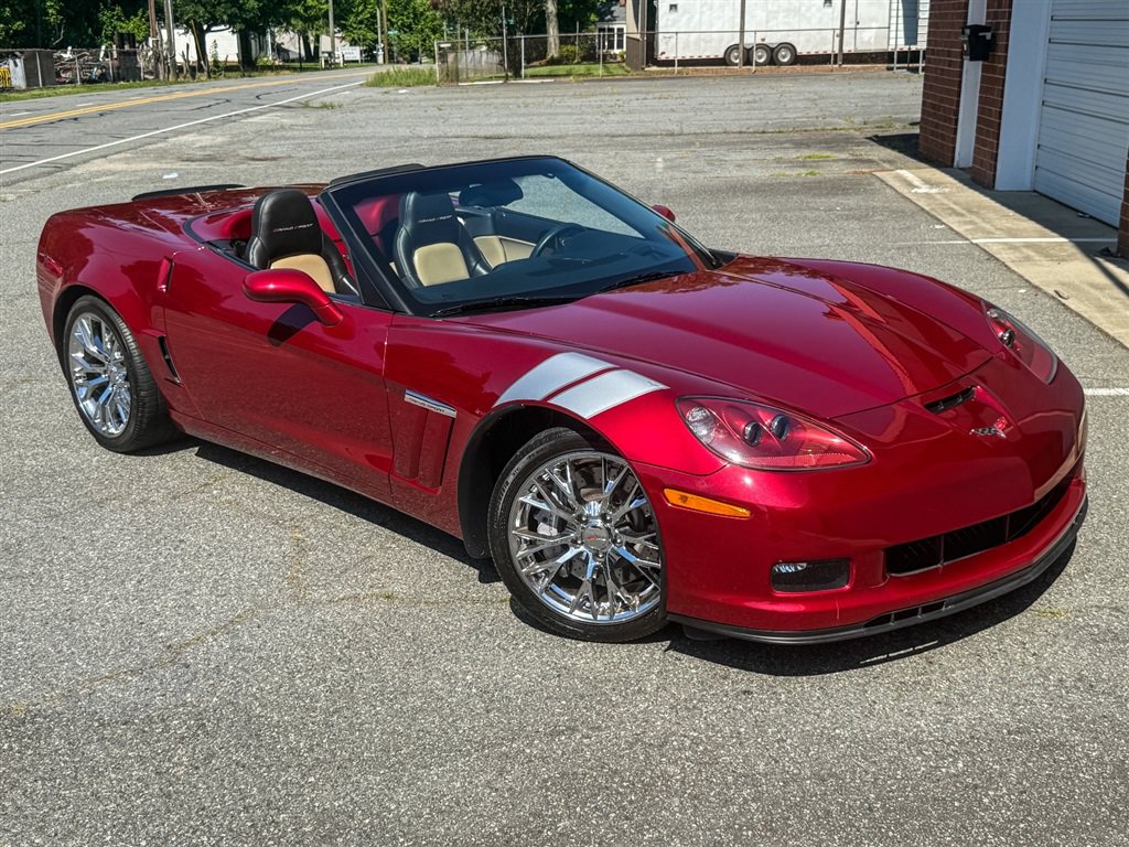 Used 2010 Chevrolet Corvette Grand Sport w/ Preferred Equipment Group RWD image 26