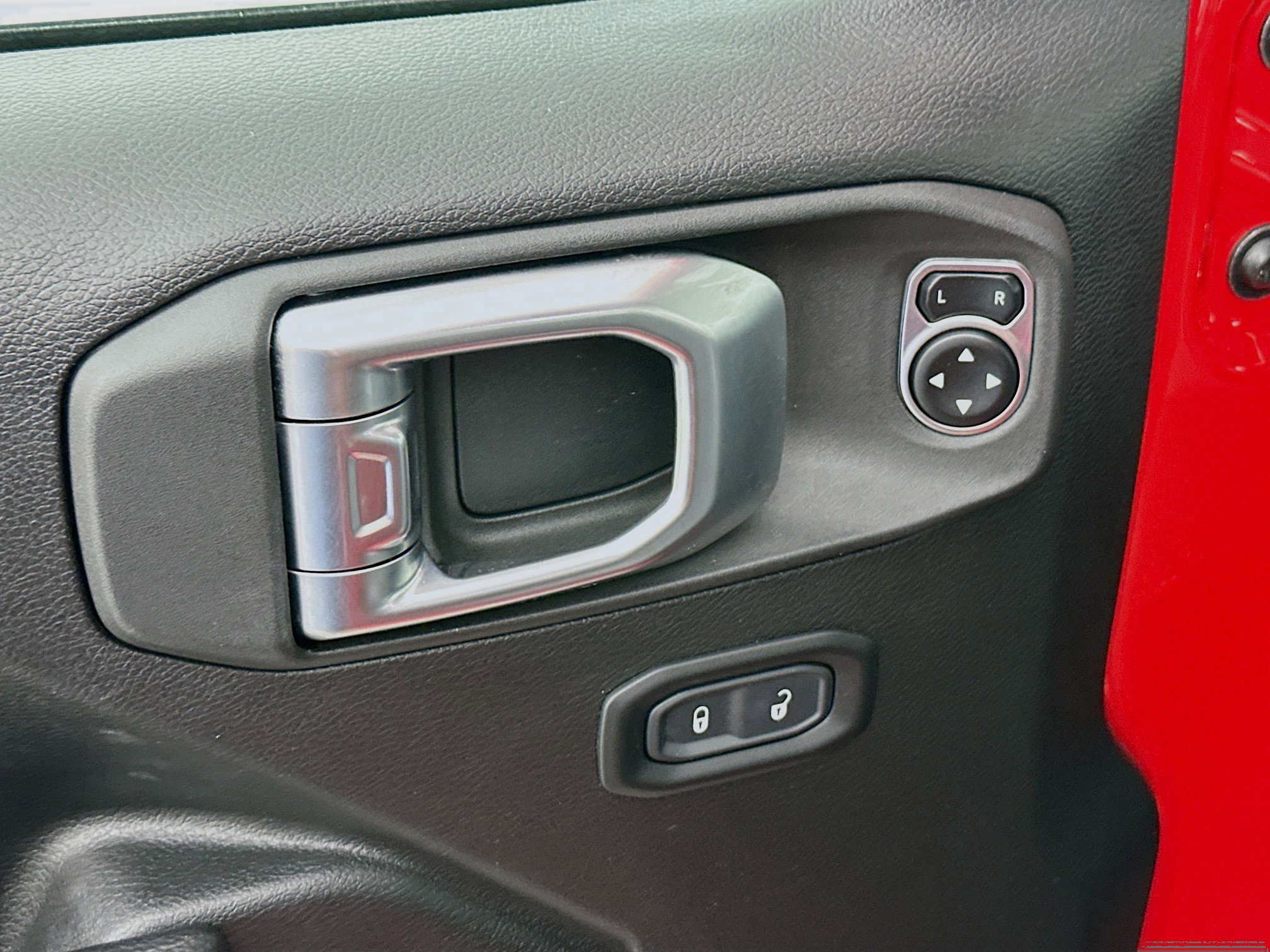 Used 2024 Jeep Wrangler Sport S w/ Technology Group image 15