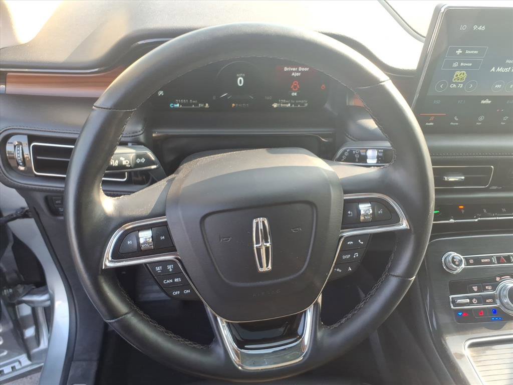 Used 2023 Lincoln Nautilus Reserve image 15