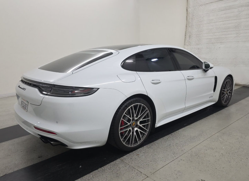 Used 2023 Porsche Panamera GTS AWD/4WD image 3