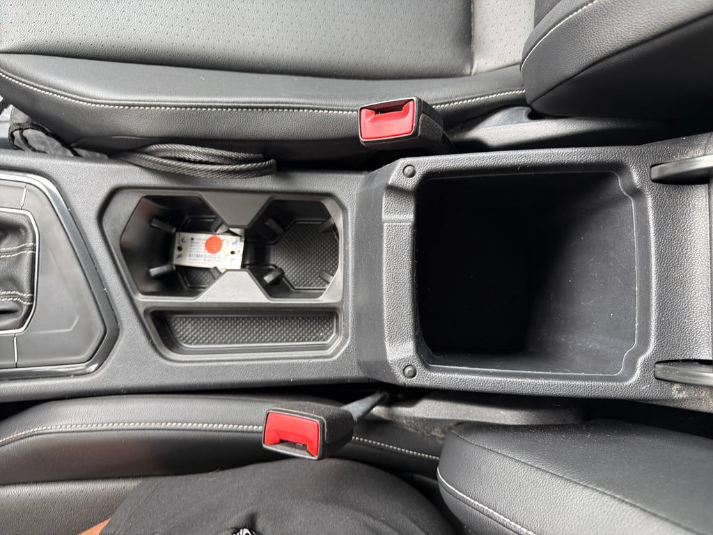 Used 2023 Volkswagen Tiguan SE w/ Panoramic Sunroof Package FWD image 45