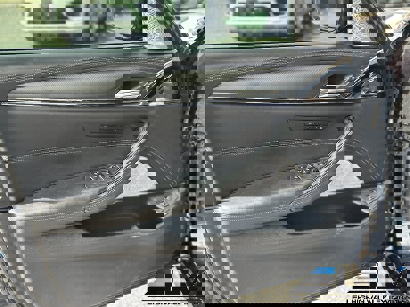 Used 2019 BMW M5 w/ Executive Package image 13