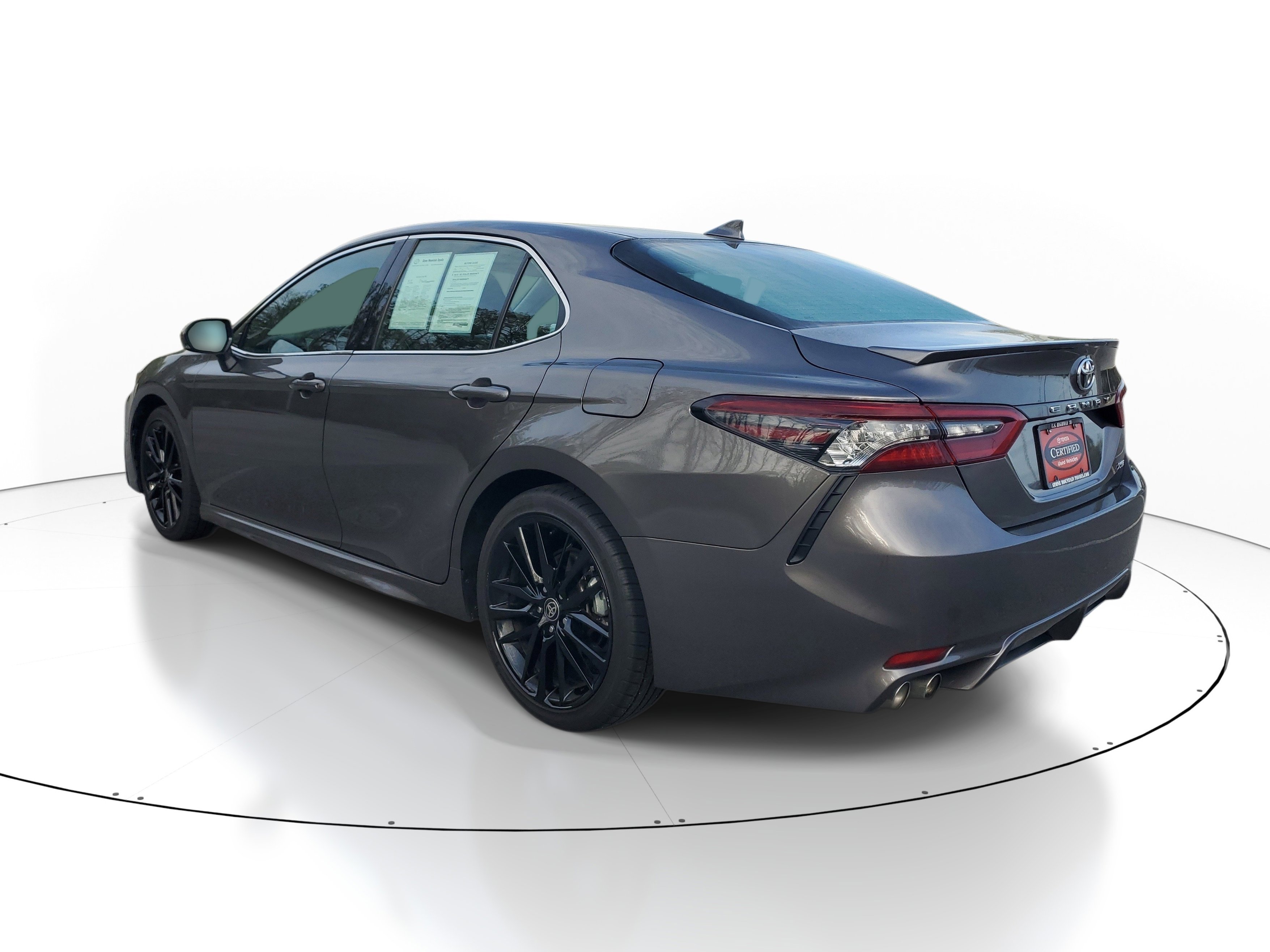 Used 2024 Toyota Camry XSE image 4