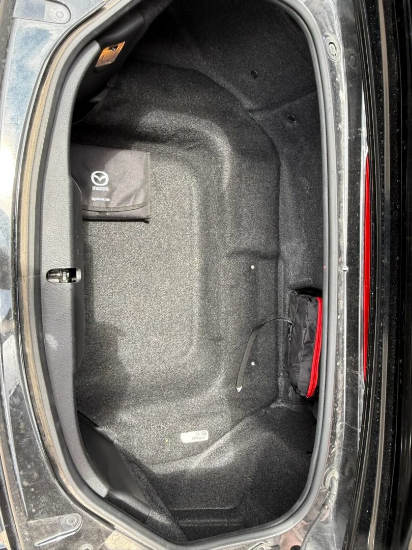 Used 2018 MAZDA MX-5 Miata Grand Touring RWD image 35