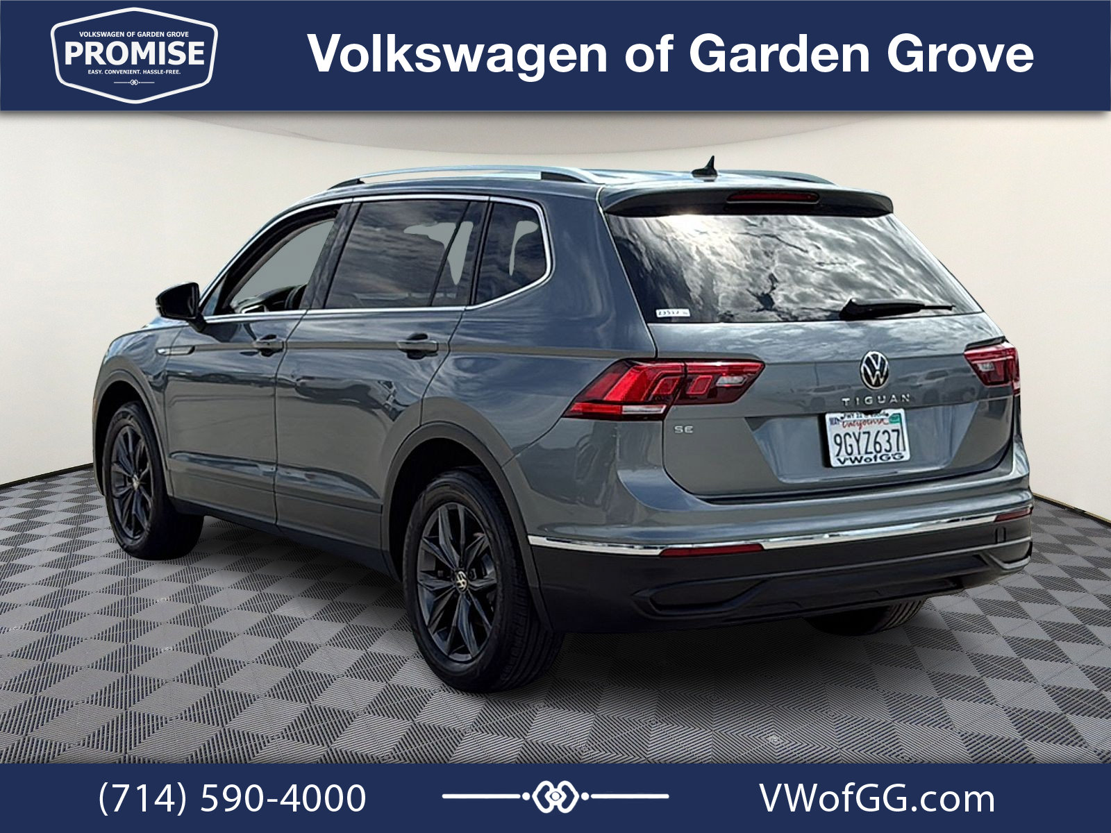 Used 2023 Volkswagen Tiguan SE FWD image 6