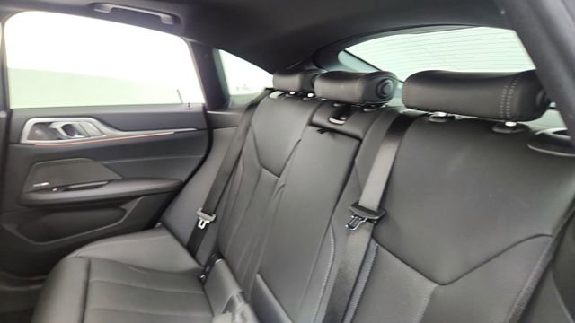 Used 2025 BMW M440i image 29