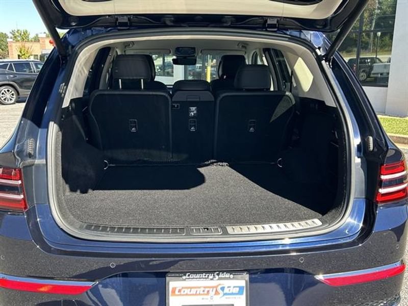 Used 2025 Genesis GV80 2.5T Standard AWD/4WD image 9