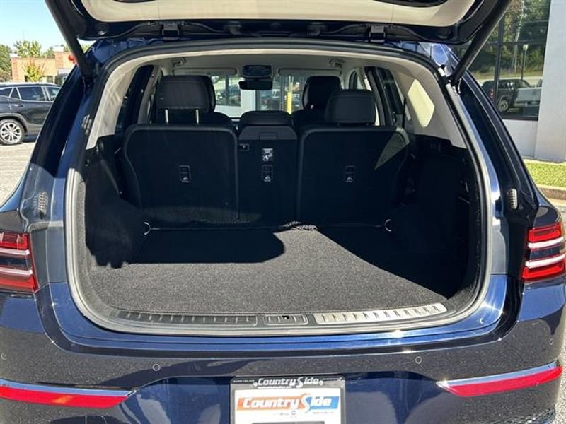 Used 2025 Genesis GV80 2.5T Standard AWD/4WD image 9