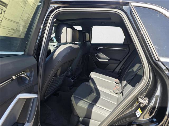 New 2025 Audi Q3 2.0T Premium w/ Convenience Package image 18