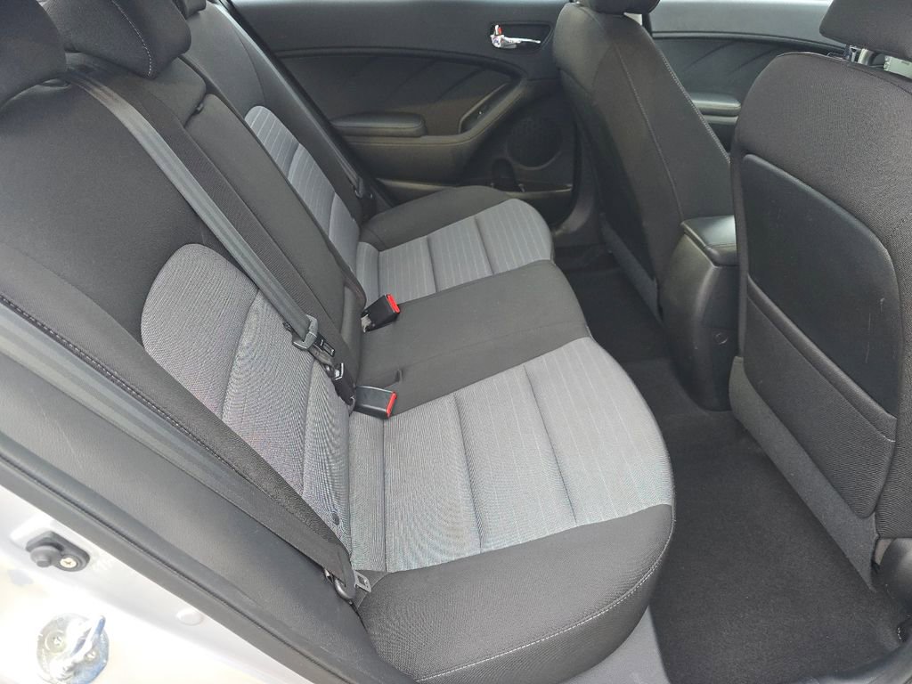 Used 2015 Kia Forte EX image 15